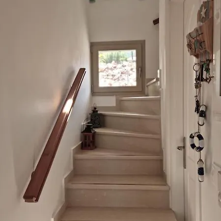 Stunning View In Sami Nyaraló *