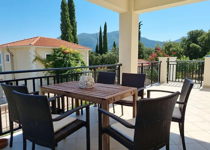 Stunning View In Sami Nyaraló *